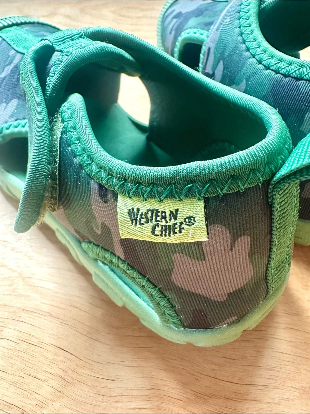 Western Chief Beachgoer Neoprene Sport Sandals Camo Kids Size 12 Water Shoes